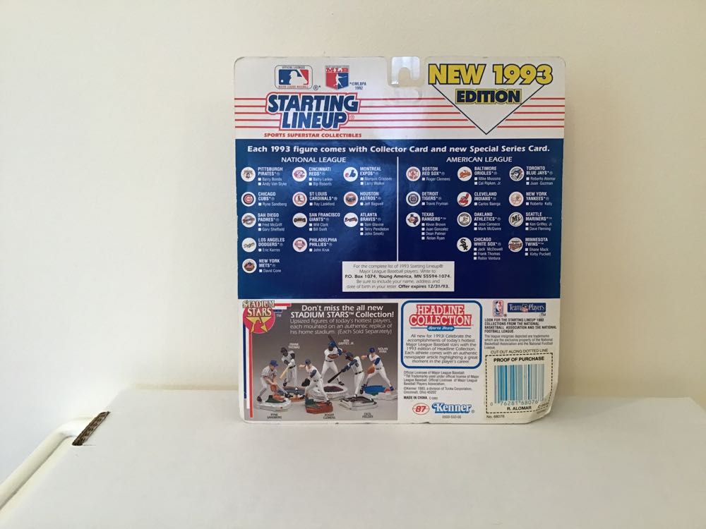 Roberto Alomar - Kenner action figure collectible - Main Image 2