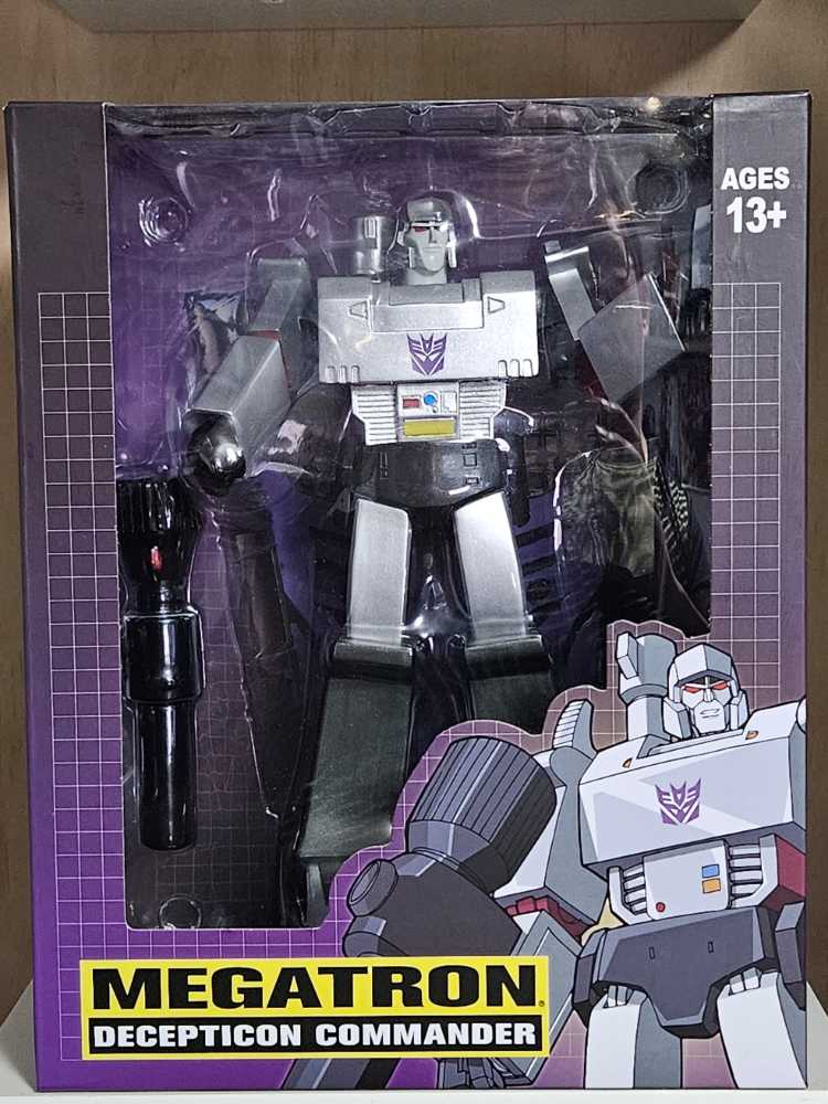 PCS Megatron  - PCS Collectibles (Transfomers) action figure collectible [Barcode 656793638281] - Main Image 2
