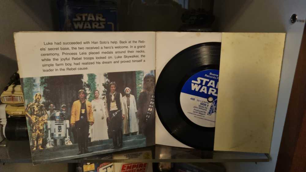 Star Wars - Book and Record   action figure collectible - Main Image 2