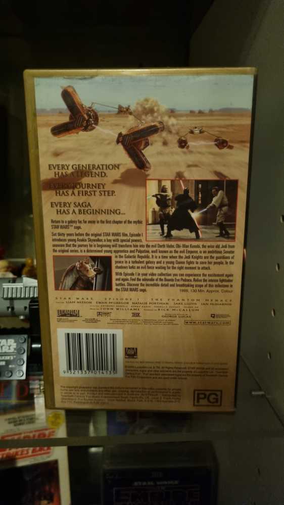 VHS - Star Wars The Phantom Menace - Lucas Film Ltd (VHS Digitally Mastered) action figure collectible [Barcode 9321337014135] - Main Image 2