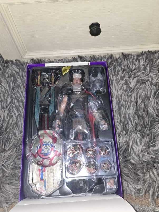 Hot Toys Marvel Thor Ragnarok Gladiator   action figure collectible [Barcode 4897011184357] - Main Image 4