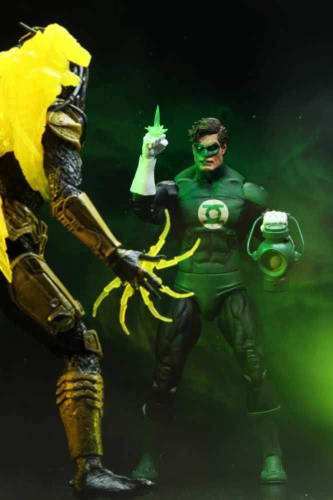 Green Lantern (Hal Jordan) and Predator (Sinestro Corps) Two Pack - Neca (Green Lantern, Predator) action figure collectible - Main Image 4