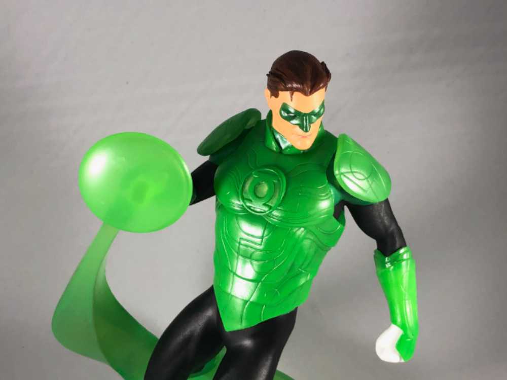 Green lantern(Hal Jordan)PVC Diorama (GameStop Exclusive) - Diamond Select (Green Lantern) action figure collectible - Main Image 2
