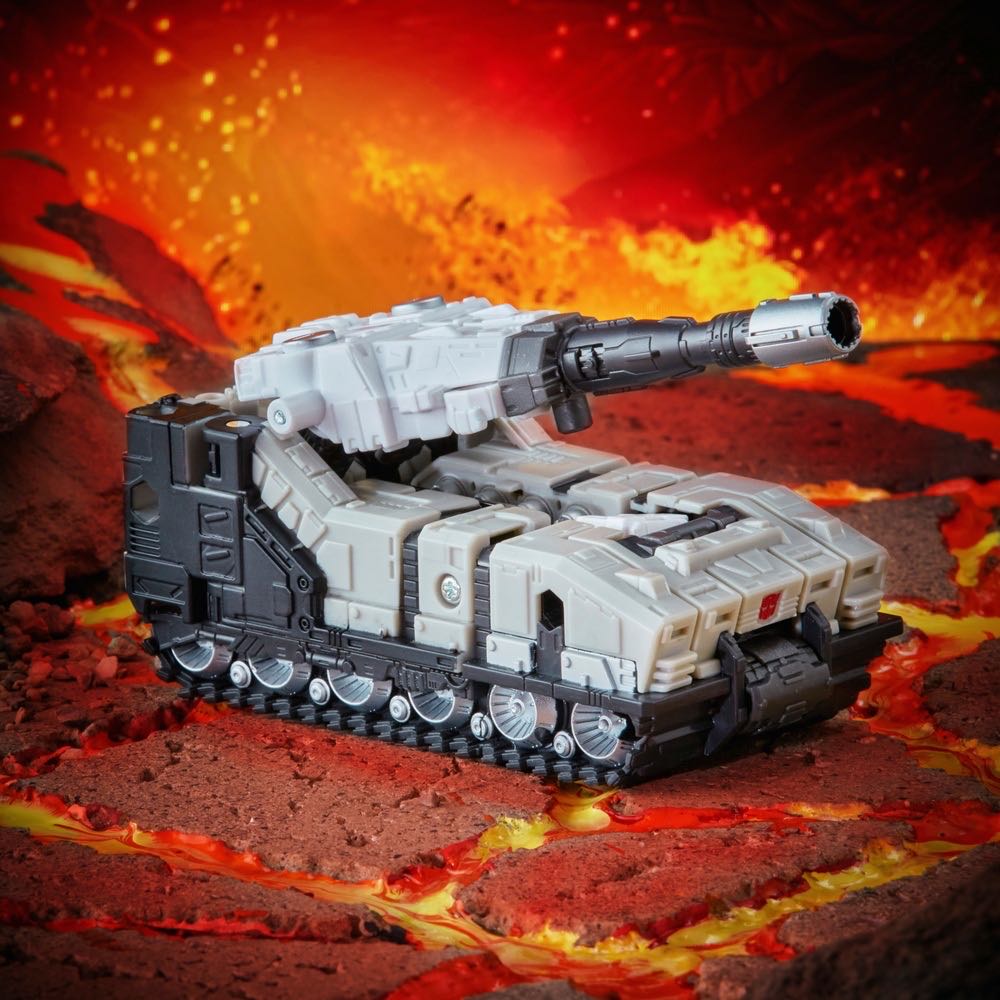 Slammer - Hasbro (Deluxe Class) action figure collectible [Barcode 5010993782185] - Main Image 3