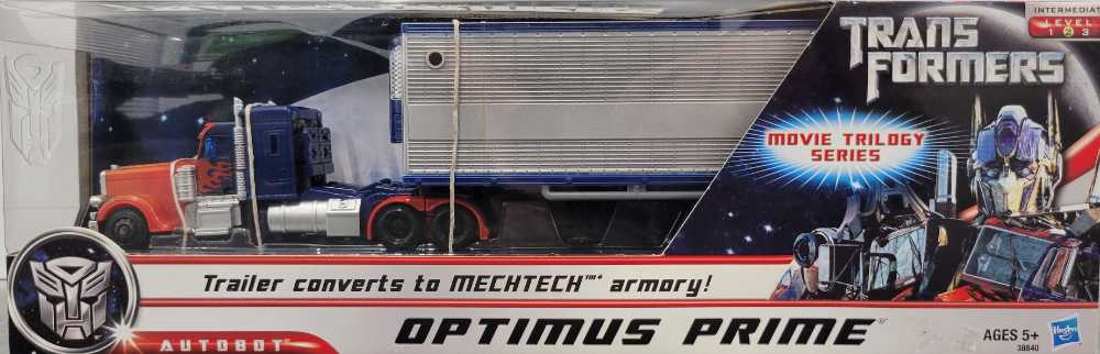 Transformers R.E.D. ULTRA MAGNUS RED Walmart Hasbro Action Figure