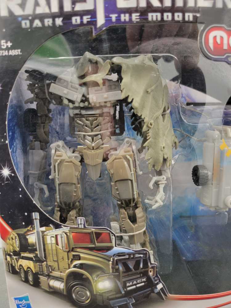 Megatron 1st Boxed - Hasbro (Dark Of The Moon) action figure collectible - Main Image 2