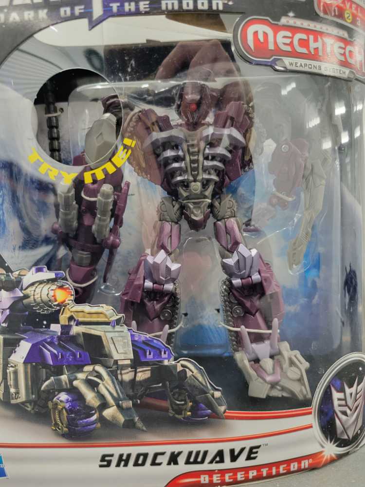Shockwave Boxed - Hasbro (Dark Of The Moon) action figure collectible - Main Image 2