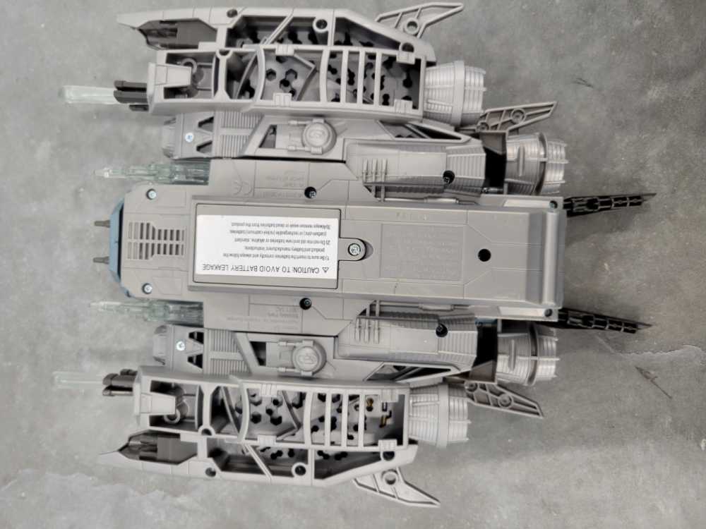 Roller with Autobot Ark - Hasbro (Dark Of The Moon) action figure collectible - Main Image 4