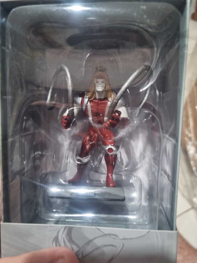 Omega Red - Eaglemoss Collections (Marvel Charecters, Eaglemoss) action figure collectible - Main Image 1