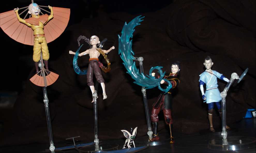 Mcfarlane Toys Avatar The Last Airbender Aang With Glider - McFarlane Toys (Avatar The Last Airbender) action figure collectible [Barcode 699788842515] - Main Image 3