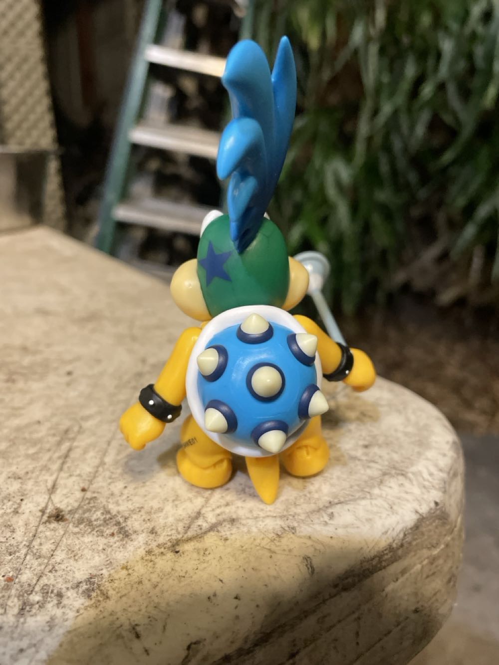 Larry Koopa - JAKKS Pacific, Inc. (Super Mario) action figure collectible [Barcode 192995408722] - Main Image 4