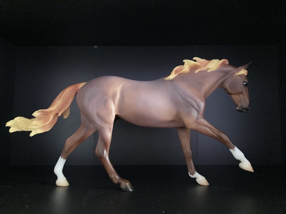 7 Arts: Roan - Breyer action figure collectible - Main Image 3