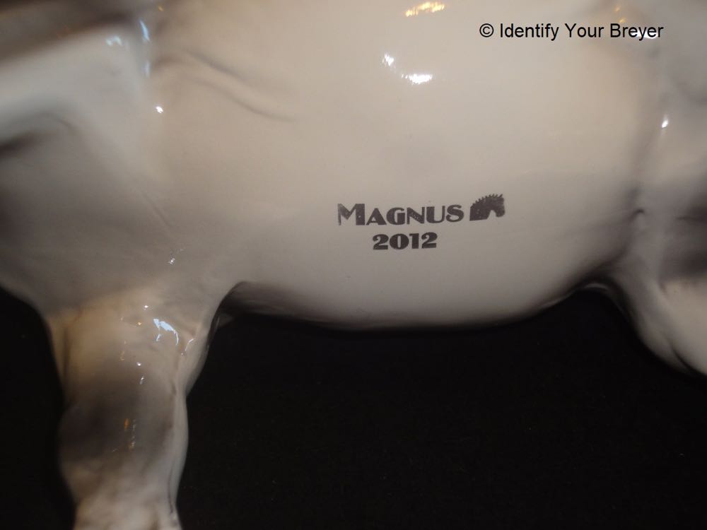 Magnus - Breyer action figure collectible - Main Image 3