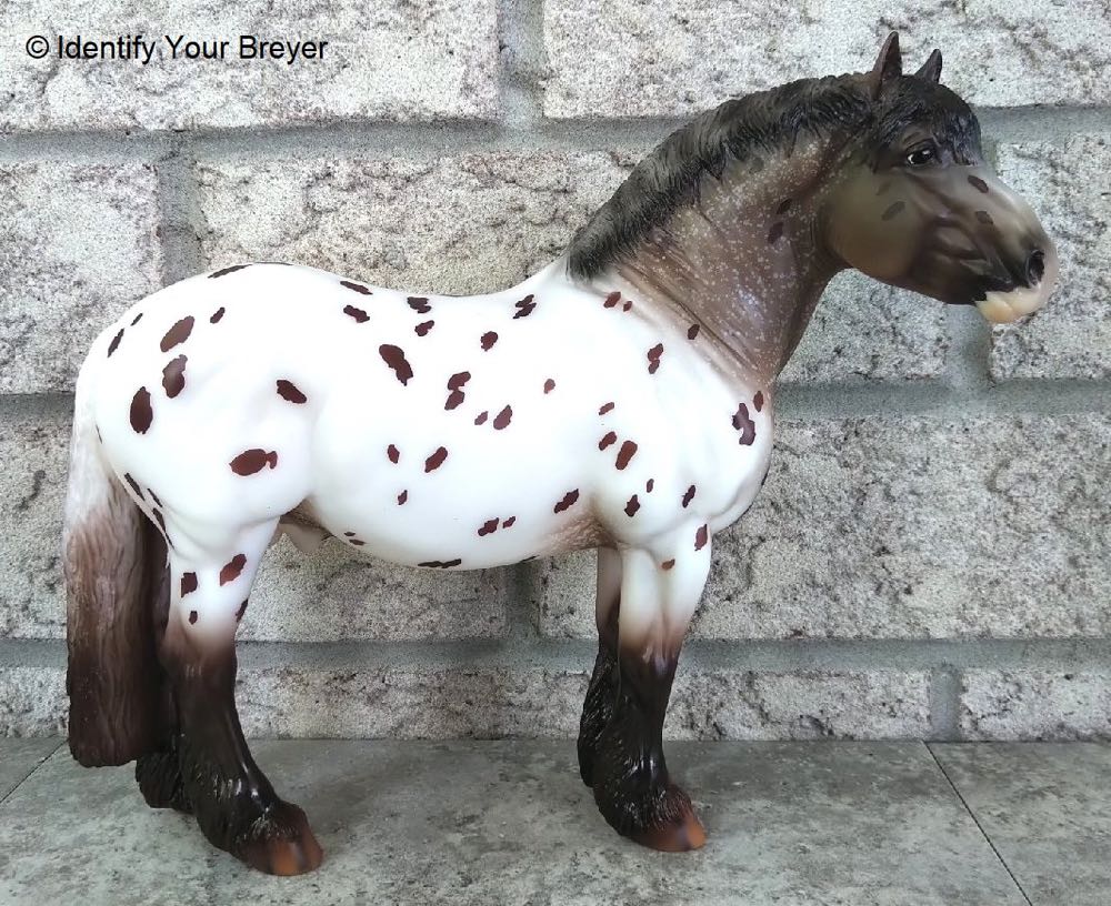 Oak - Breyer action figure collectible - Main Image 1