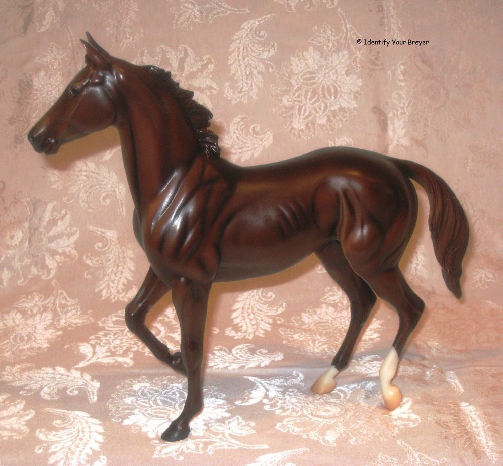 Nola - Breyer action figure collectible - Main Image 2