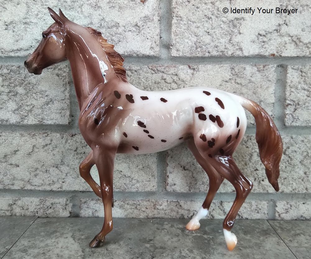 Sassy - Breyer action figure collectible - Main Image 2