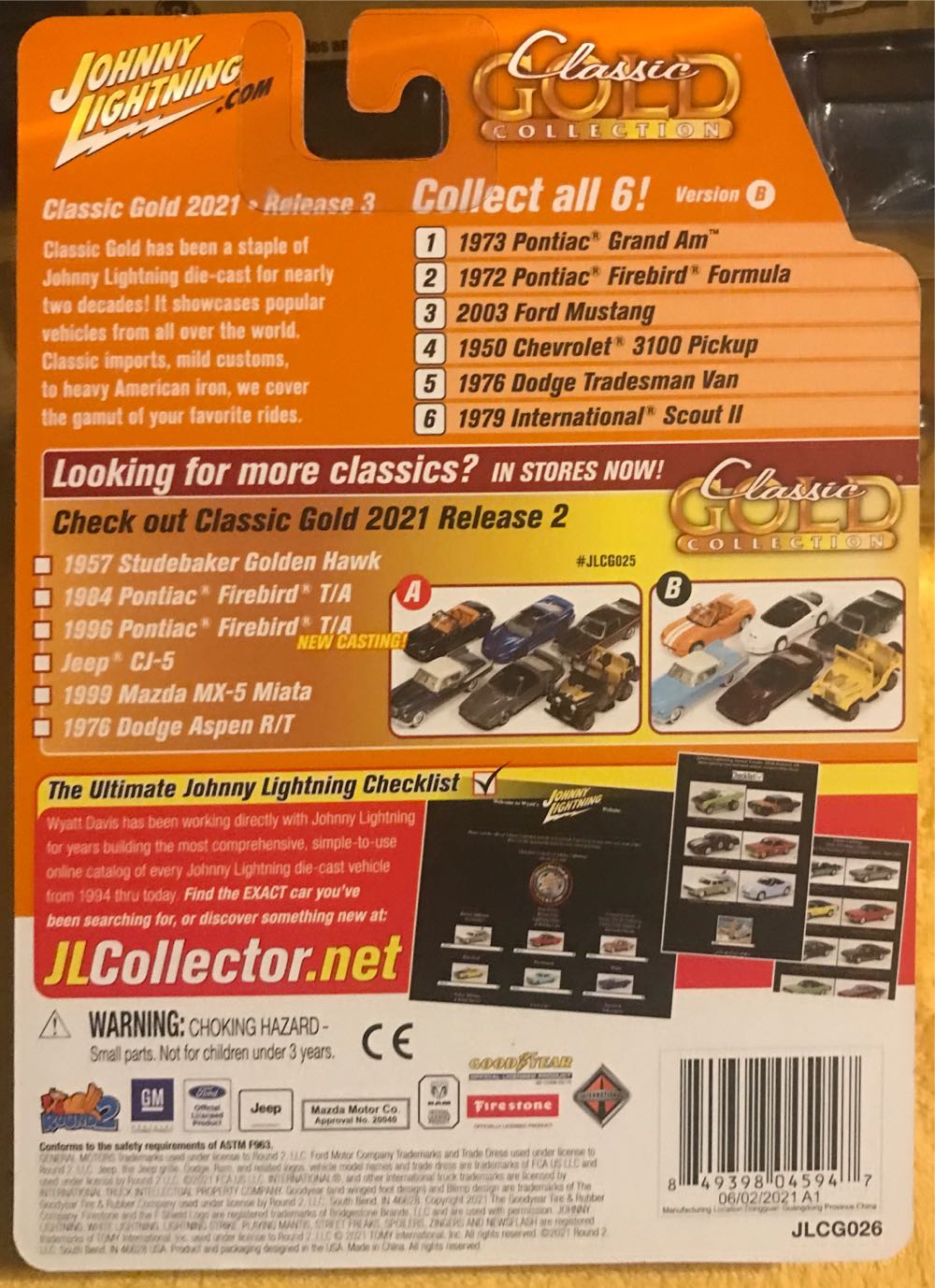 Car Collectibles: 1972 Pontiac Firebird Formula - Johnny Lightning (Pontiac Firebird) action figure collectible [Barcode 849398045947] - Main Image 2