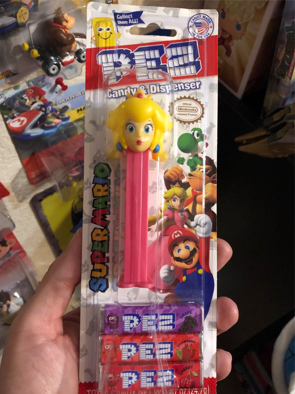 Pez Nintendo Dispenser And Candy Set Each - PEZ (Super Mario PEZ) action figure collectible [Barcode 073621094178] - Main Image 4