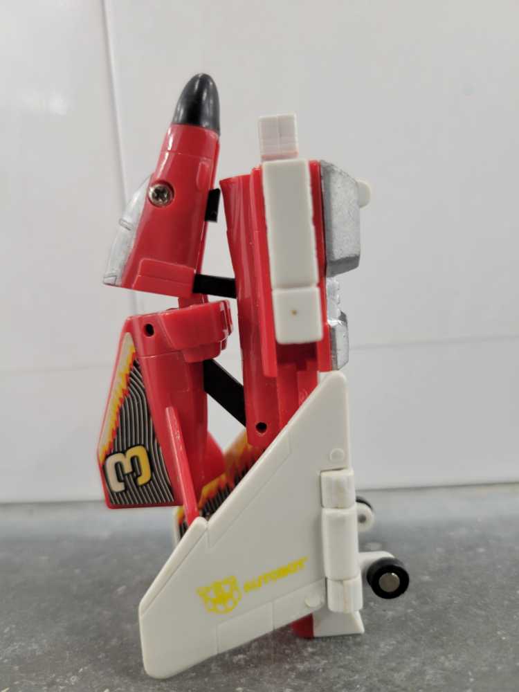 Fireflight Superion Aerialbot - Hasbro (Generation 2) action figure collectible - Main Image 3