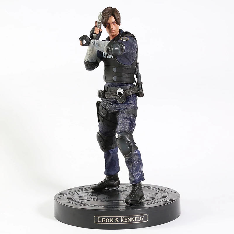 Leon Scott Kennedy - Capcom (Resident Evil) action figure collectible - Main Image 1