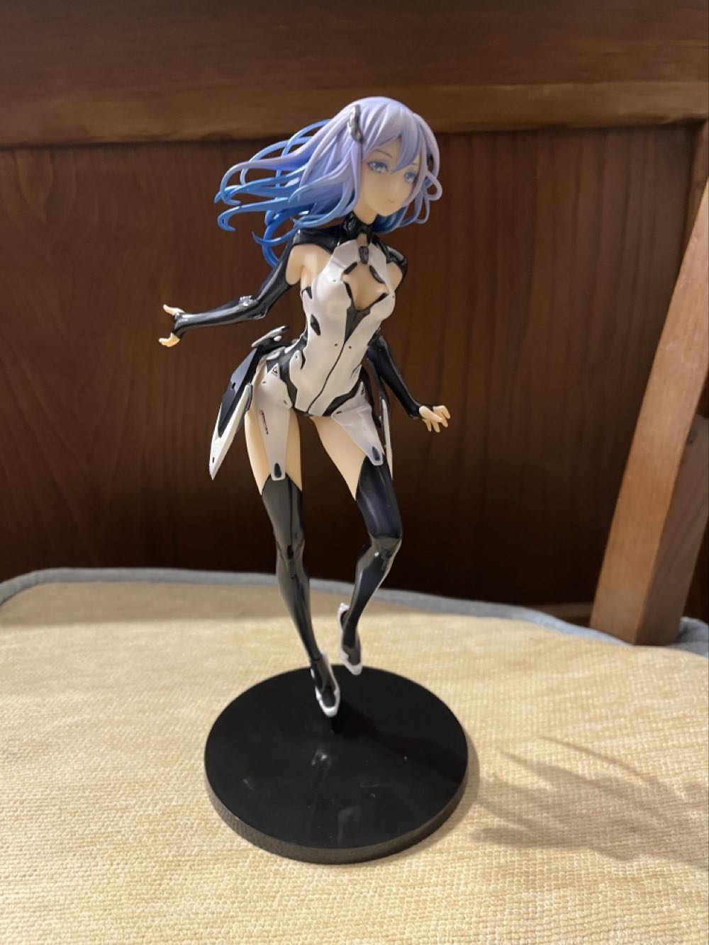 Lacia - 2018 Black Monolith Deployed Ver. - Good Smile Company action figure collectible [Barcode 4580416941112] - Main Image 2