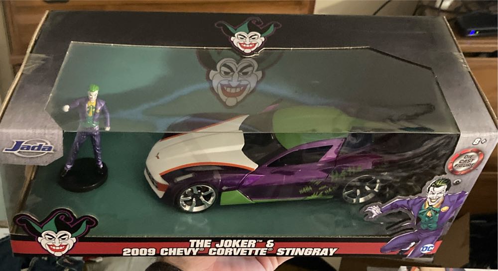 Jada 1:24 Diecast Chevy Corvette Stingray Concept With Jokerfigure  action figure collectible [Barcode 801310311998] - Main Image 2