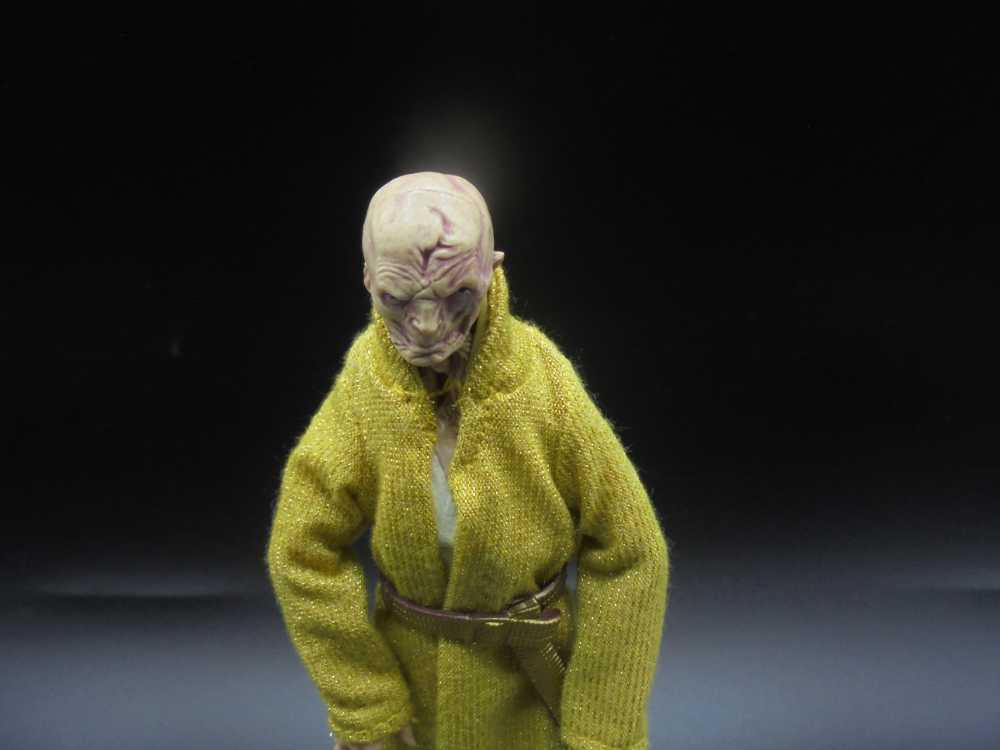 Supreme Leader Snoke - Black Series (Hasbro) (Star Wars) action figure collectible - Main Image 2