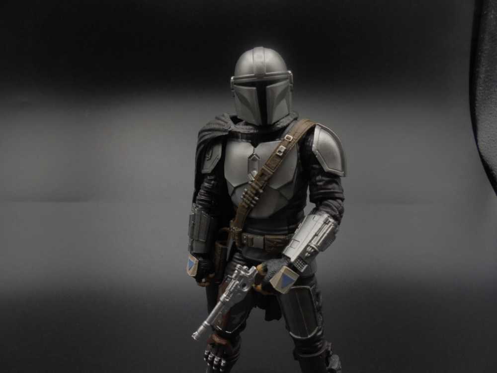 The Mandalorian - Star Wars Black Series (The Mandalorian) - Black Series (Hasbro) (Star Wars) action figure collectible - Main Image 2