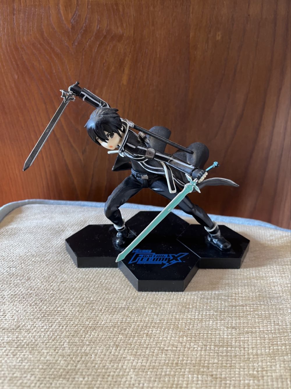 Harley Quinn Talking Figure And Illustrated Book Rp Minis