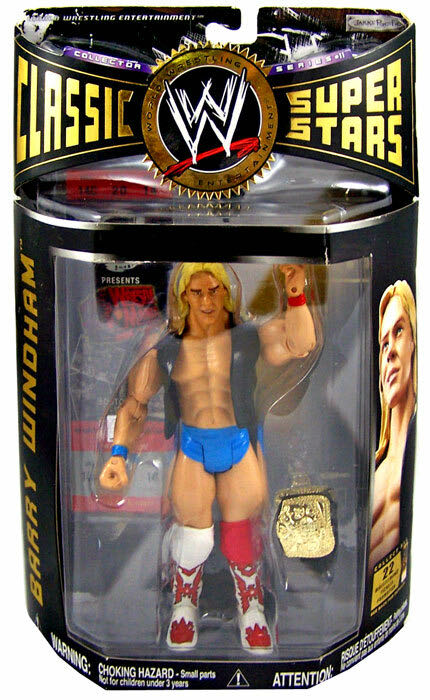 Space Jam A New Legacy - Dynamic Duo Lebron James Robin & Bugs Bunny Batman