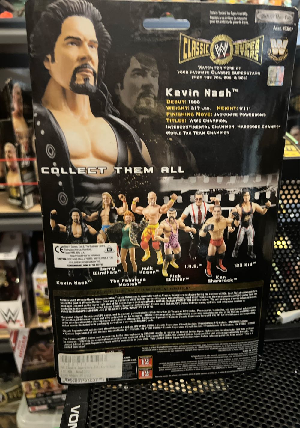 Kevin Nash - Jakks Pacific (WWE) action figure collectible [Barcode 039897930077] - Main Image 2