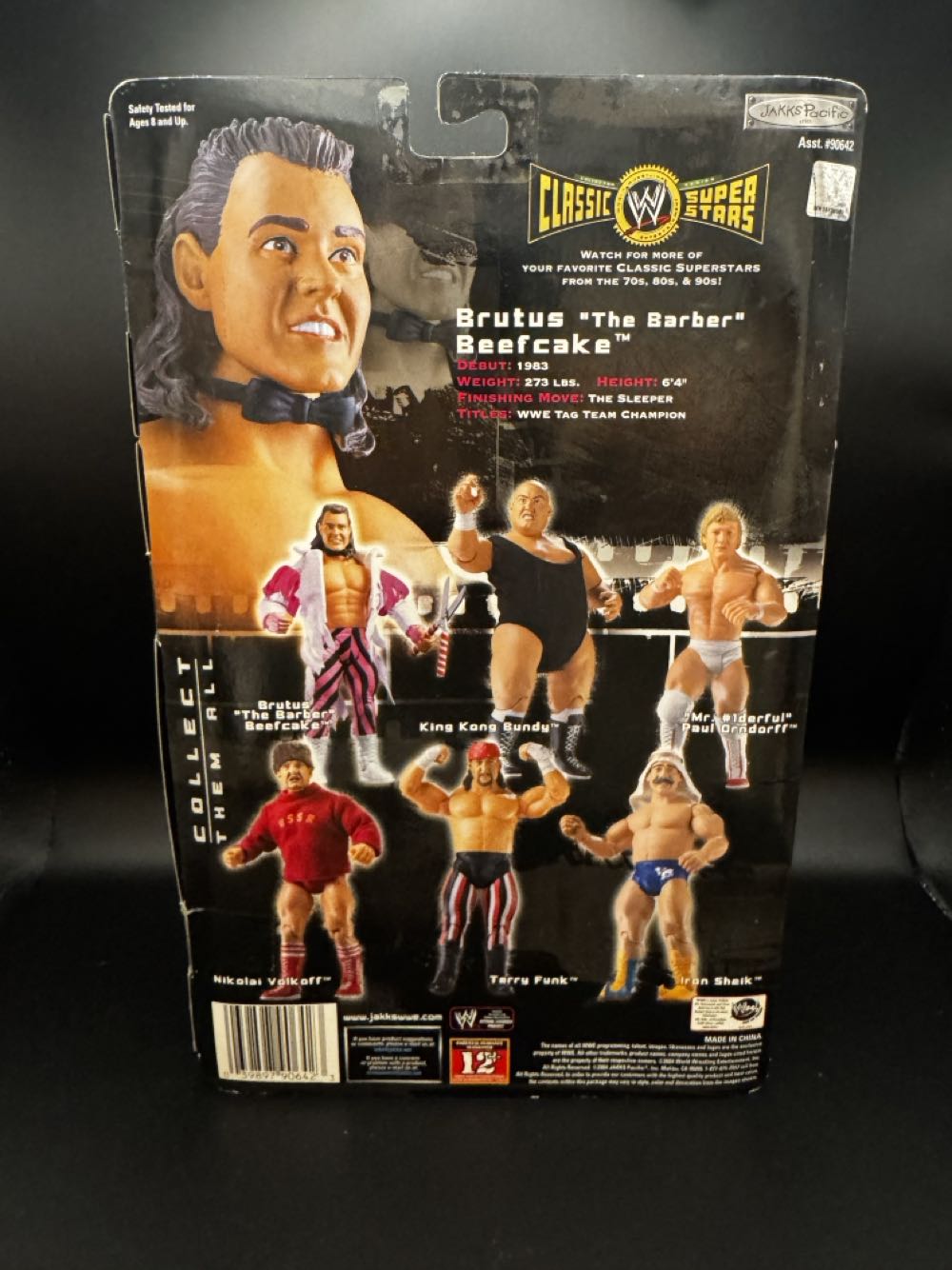 Brutus ”The Barber” Beefcake - Jakks Pacific (WWE) action figure collectible [Barcode 039897906423] - Main Image 2