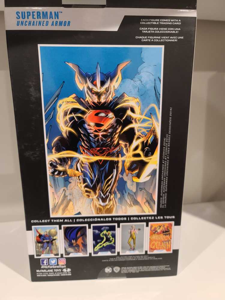 Superman (Unchained Armor) - McFarlane (DC Multiverse) action figure collectible - Main Image 2