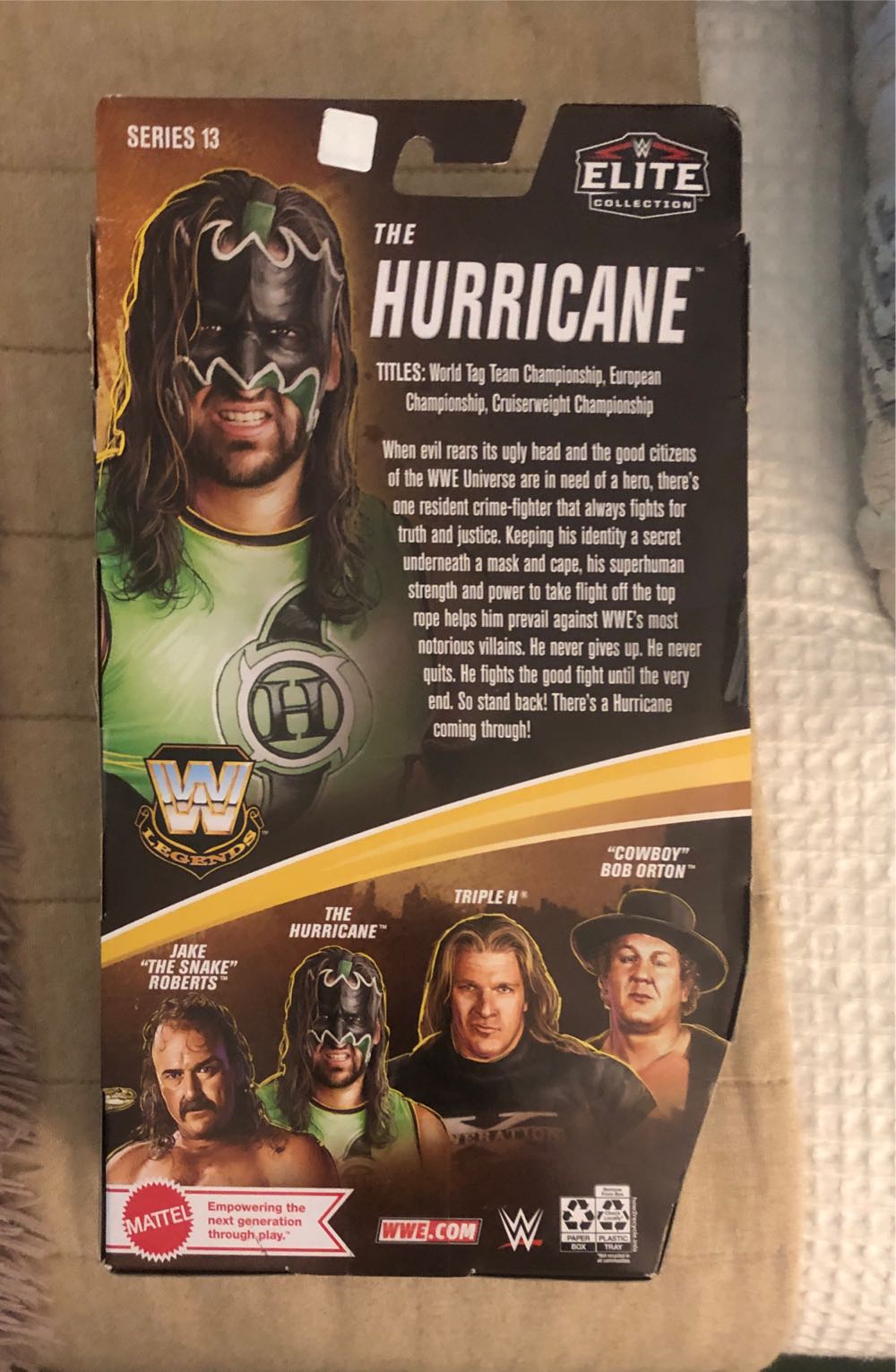 THE HURRICANE - WWE ELITE LEGENDS SERIES 13 (EXCLUSIVE) - Mattel (Attire Date: circa 2001–2002 @ WWE Raw / SmackDown) action figure collectible [Barcode 194735027064] - Main Image 3