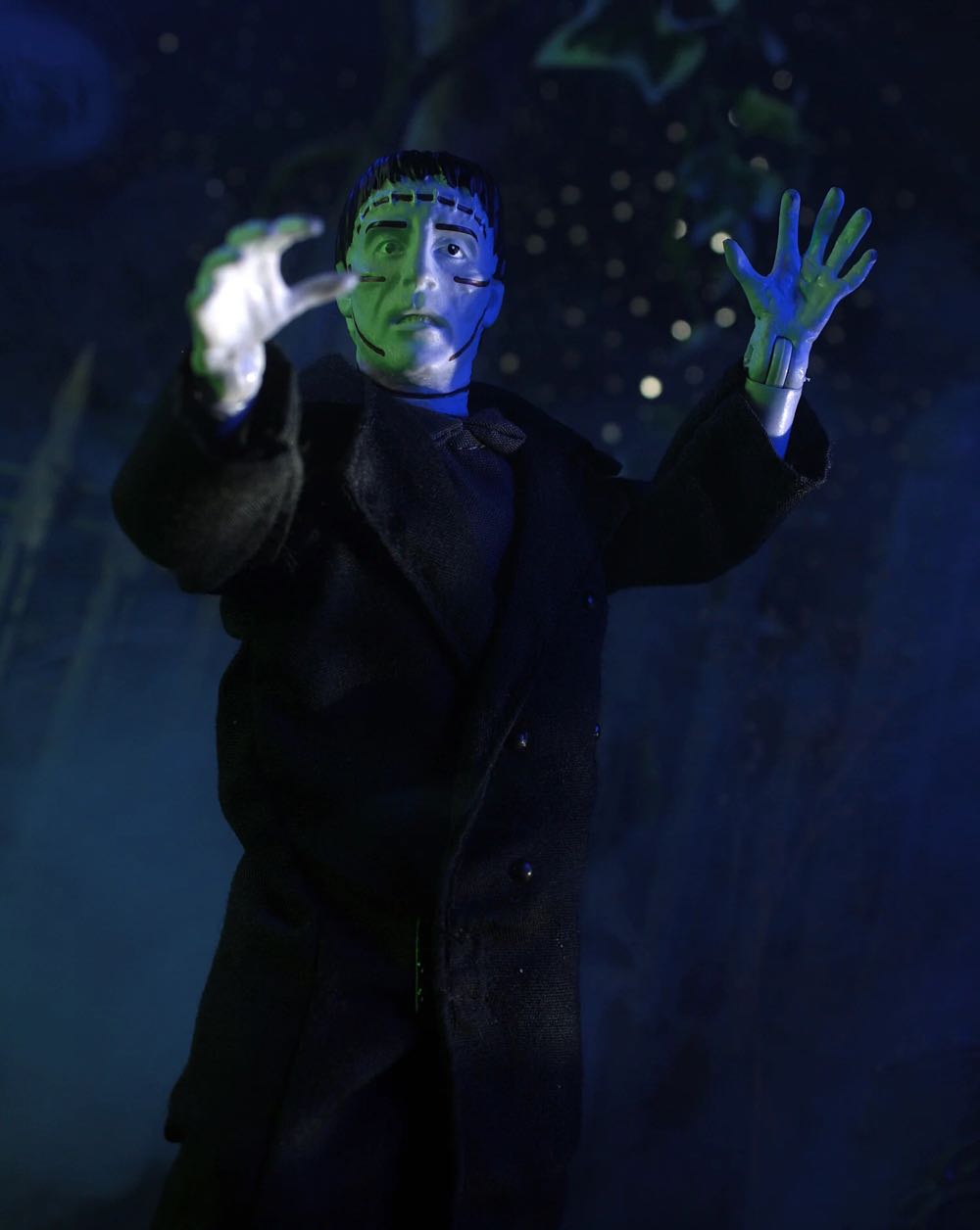 Frankenstein’s Monster - MEGO Corp. (The Curse of Frankenstein (1957)) action figure collectible [Barcode 850025246330] - Main Image 3