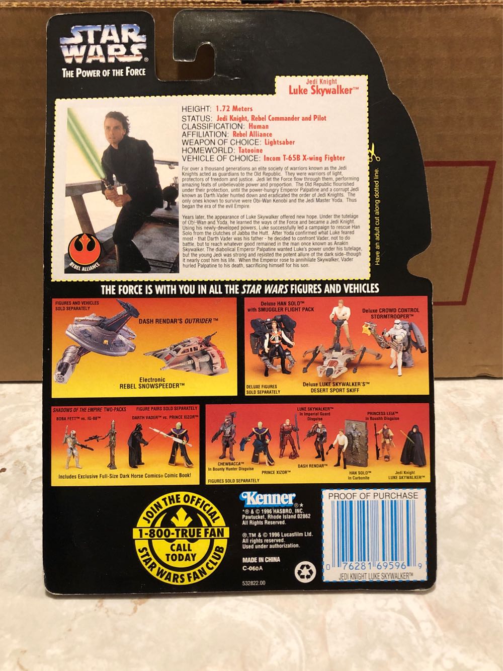 Luke Skywalker (Long Lightsaber) - Hasbro (Star Wars The Power Of The Force (Red Card)) action figure collectible [Barcode 076281695969] - Main Image 2