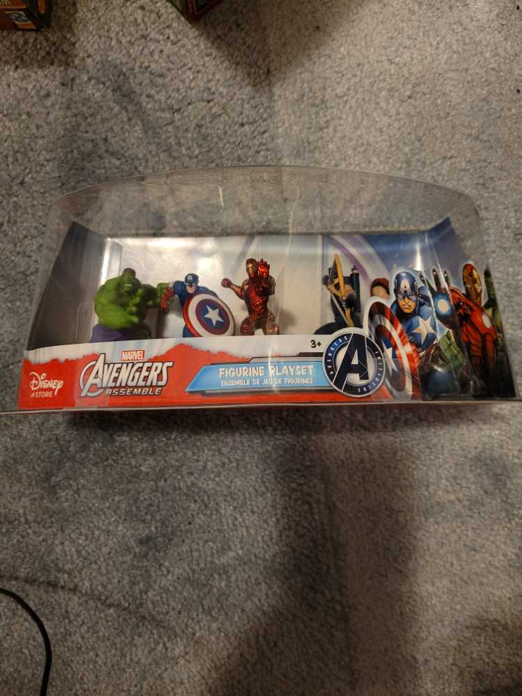 Disney Store Marvel Avengers Assemble Figurine Playset ... Ebay  action figure collectible [Barcode 463726718688] - Main Image 1
