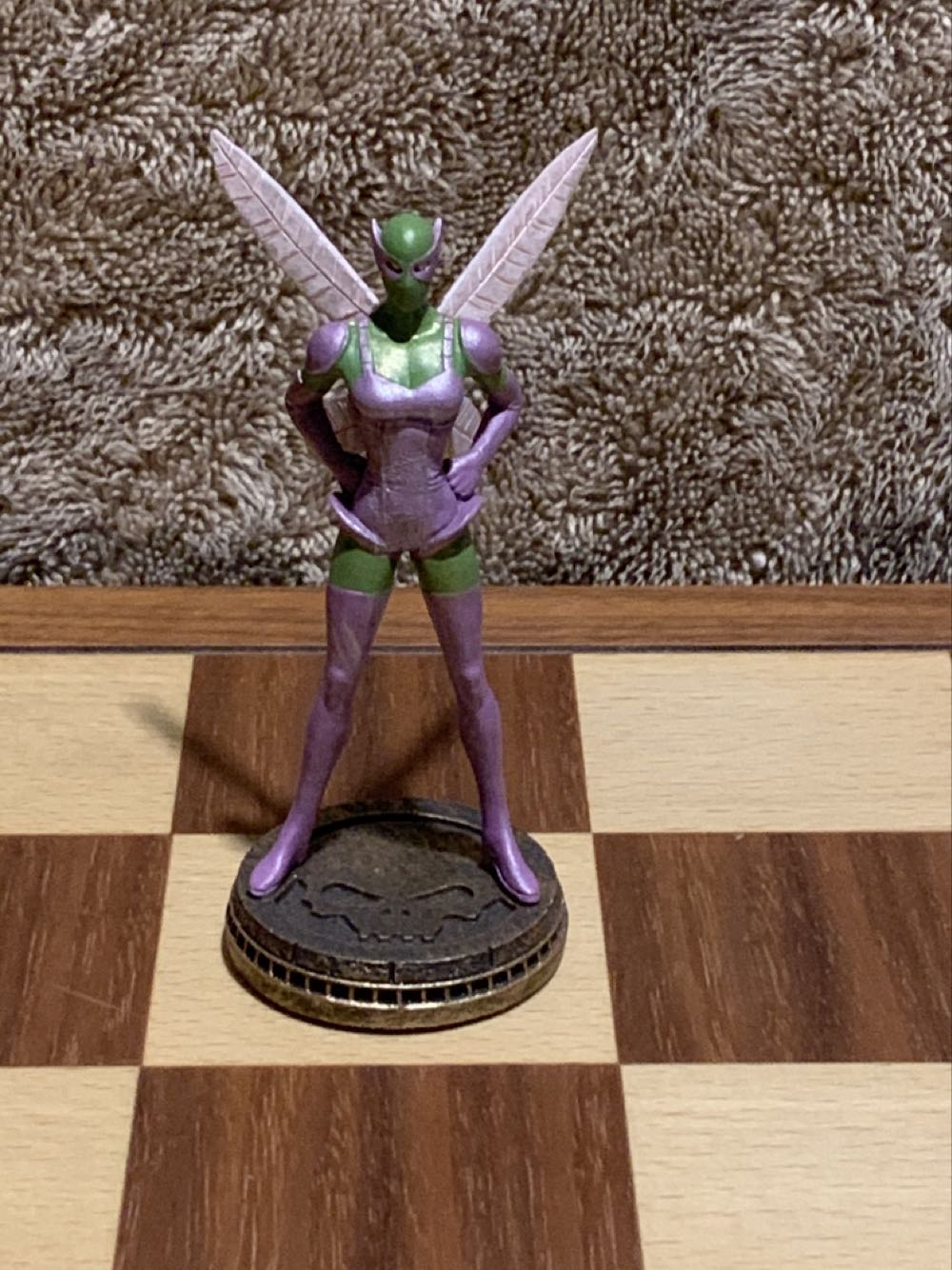 Beetle #71 Black Pawn  action figure collectible - Main Image 2