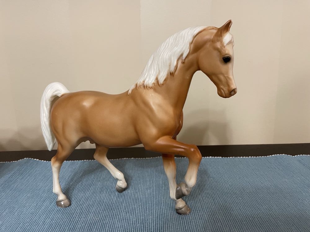 Royal Bobbles: Scream Ghost Face (Glow In The Dark)