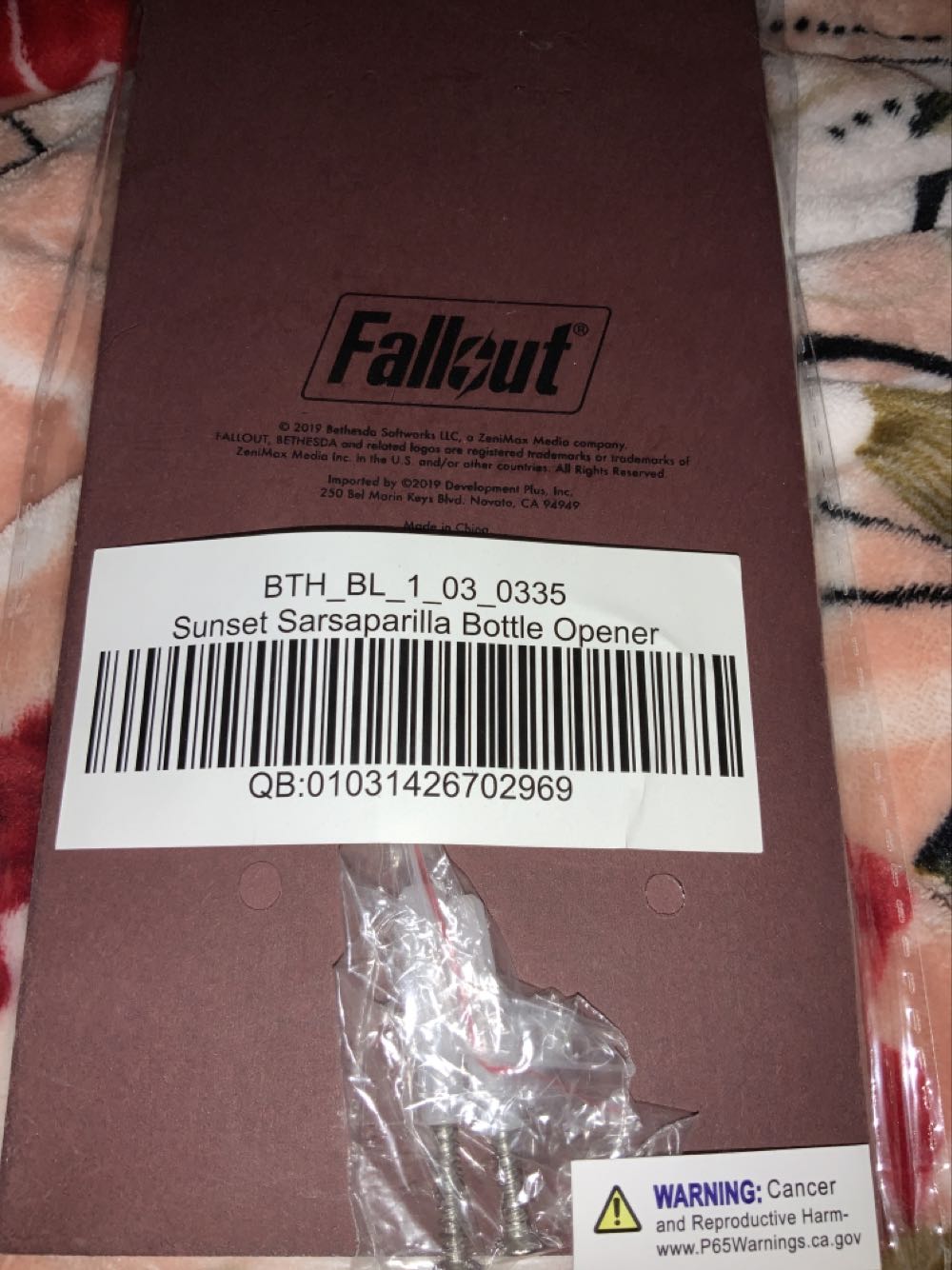 Sunset Sarsaparilla Bottle Opener - Bethesda (Fallout) action figure collectible - Main Image 2