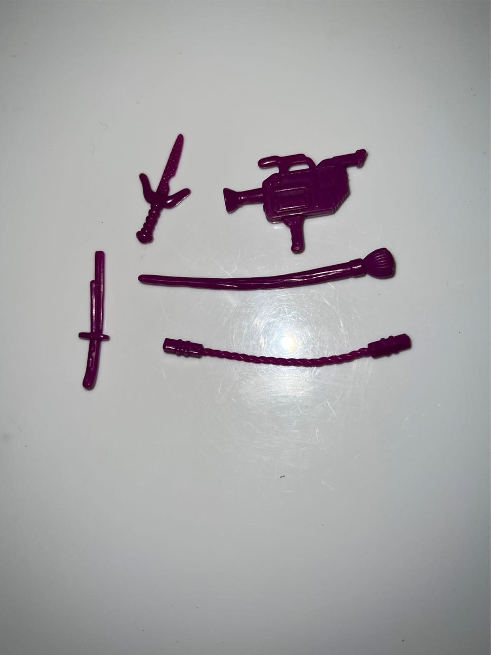 April The Ravishing Reporter - Playmates (Teenage Mutant Ninja Turtles (1992)) action figure collectible - Main Image 2