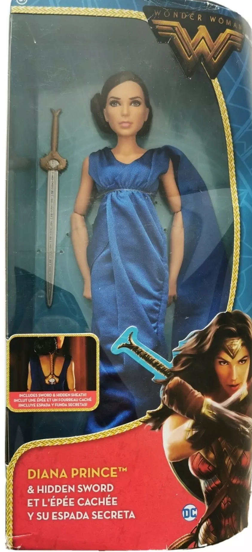 Mezco Captain Nemo Rumble Society: 20,000 Leagues Under the Sea & Nautilus