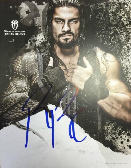 Roman Reigns  (Autogramme) action figure collectible - Main Image 1