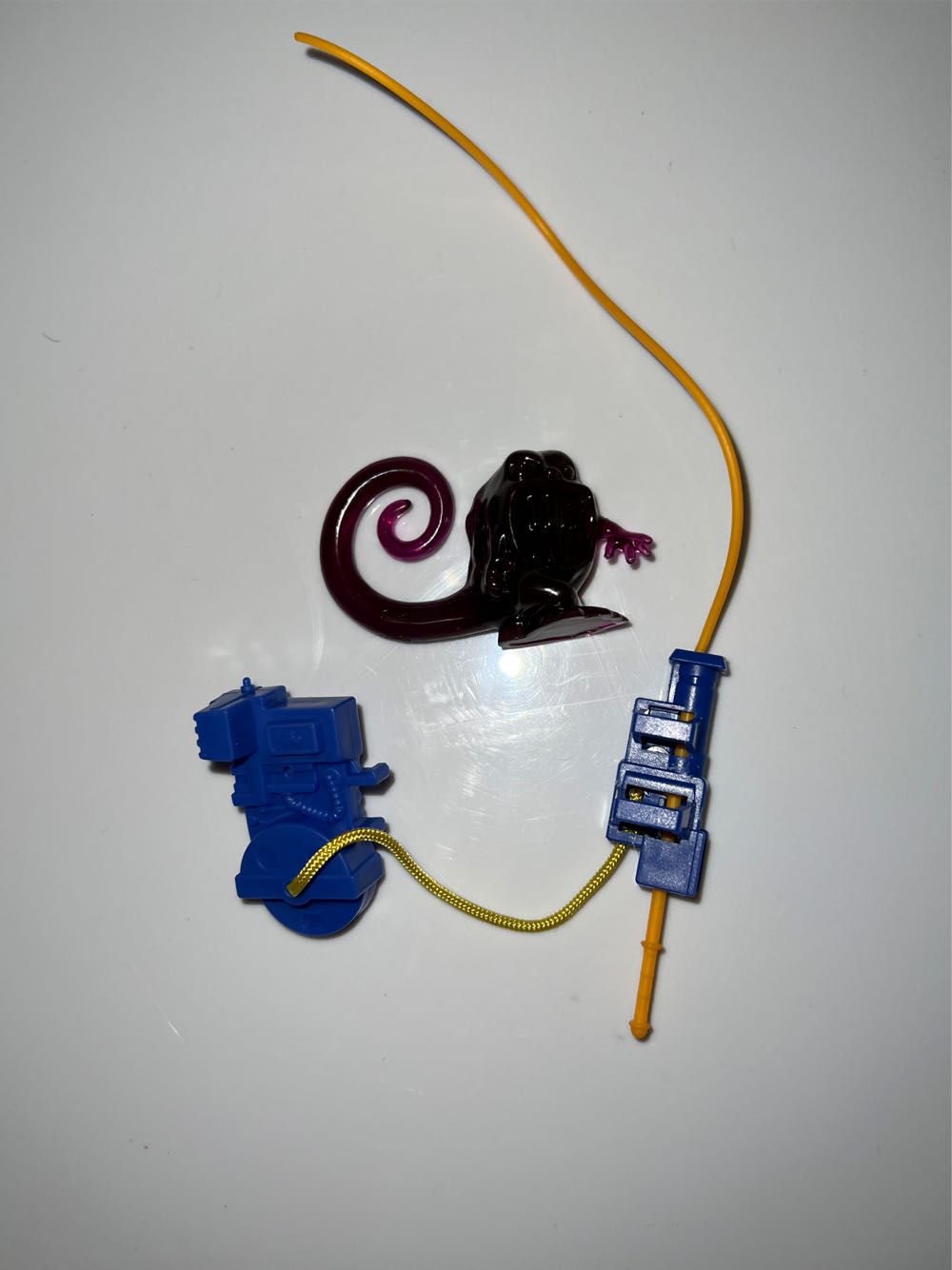 Ray - Hasbro () (The Real Ghostbusters) action figure collectible - Main Image 3