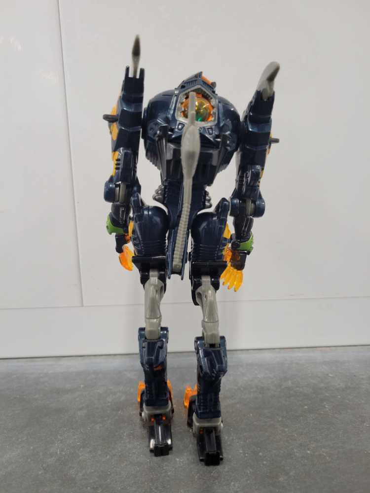 Cheetor Night Slash Robot Mode - Hasbro (Beast Machines) action figure collectible - Main Image 4