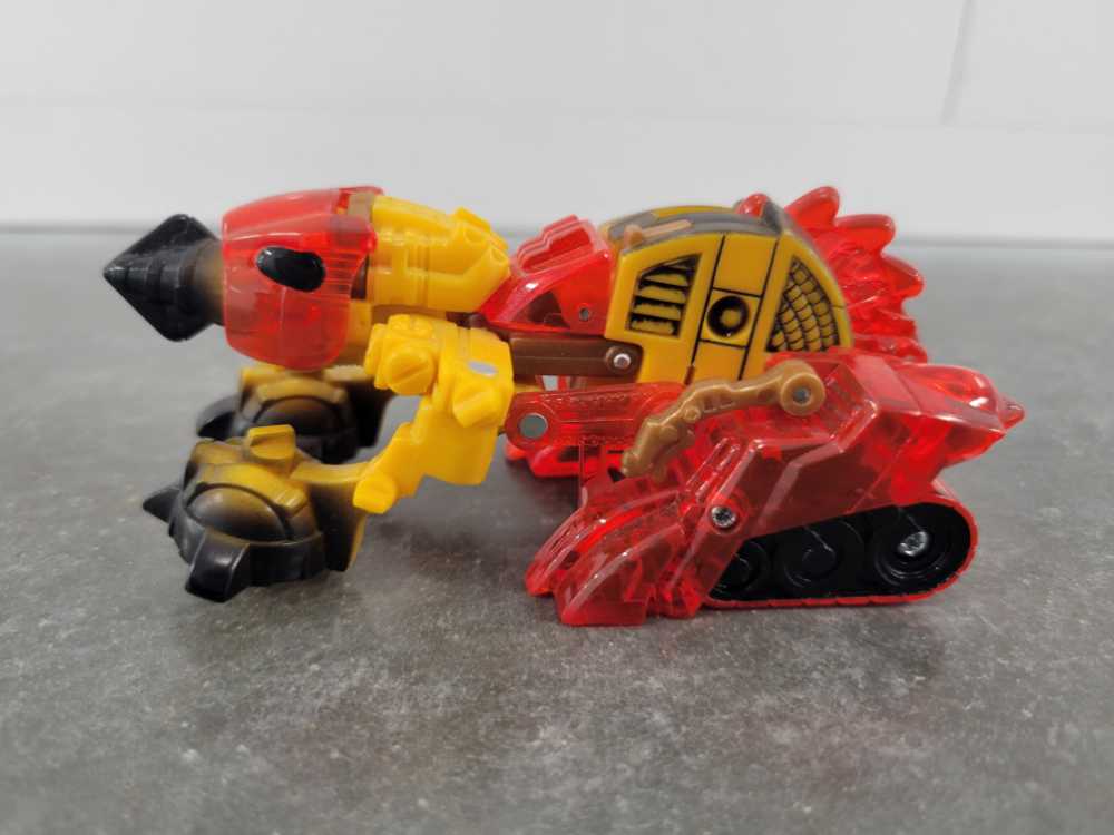 Mol (Red Yellow) - Hasbro (Beast Machines) action figure collectible - Main Image 3