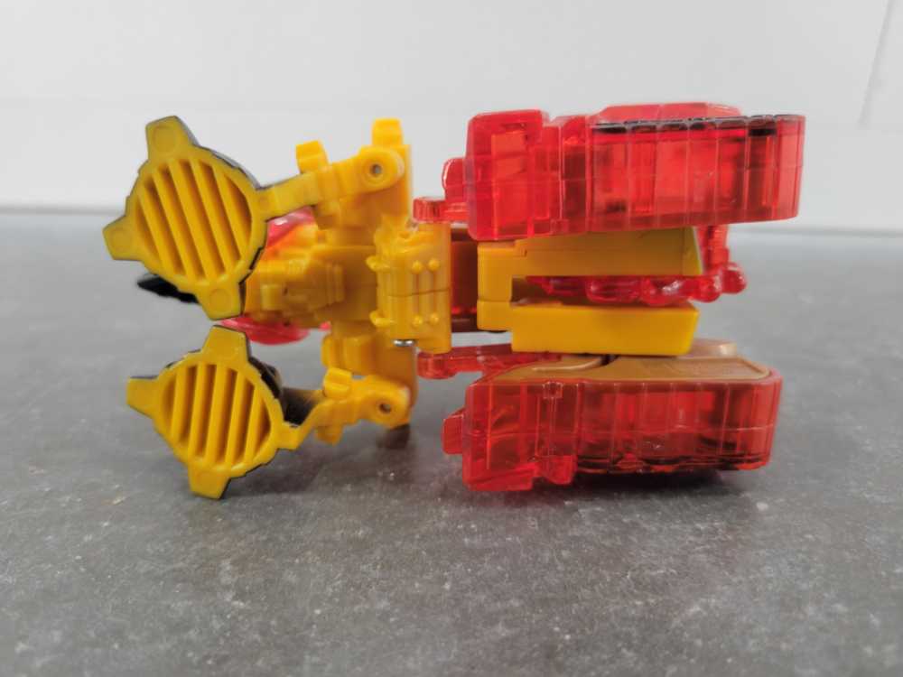 Mol (Red Yellow) - Hasbro (Beast Machines) action figure collectible - Main Image 4