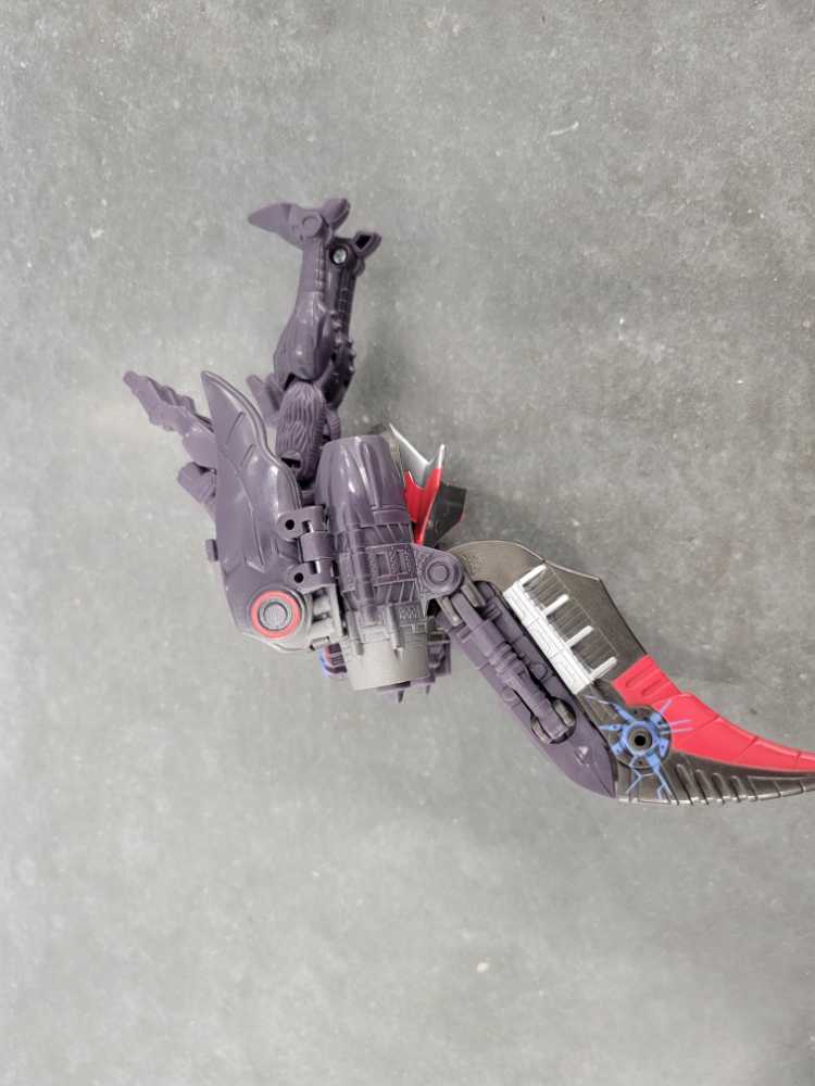 Airazor with Nightscream (Robot Mode) - Hasbro (Armada) action figure collectible - Main Image 3