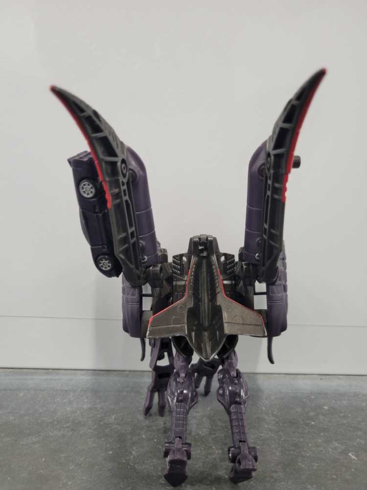 Airazor with Nightscream (Robot Mode) - Hasbro (Armada) action figure collectible - Main Image 4