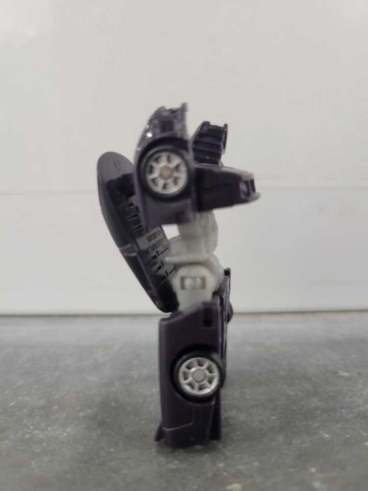Nightscream (Missing Arms) - Hasbro (Armada) action figure collectible - Main Image 2